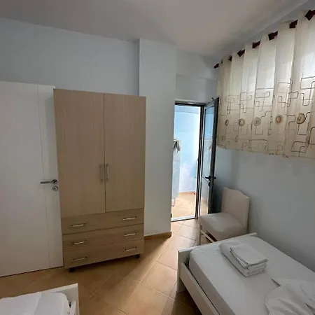 Taulant Apartment Sarande Exterior photo